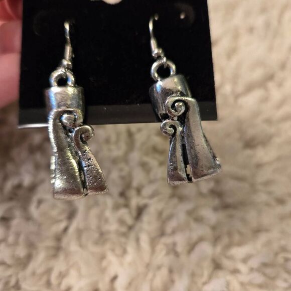 NWOT Silver Chunky Big Rhinestone Necklace + Earrings Set - Picture 7 of 10